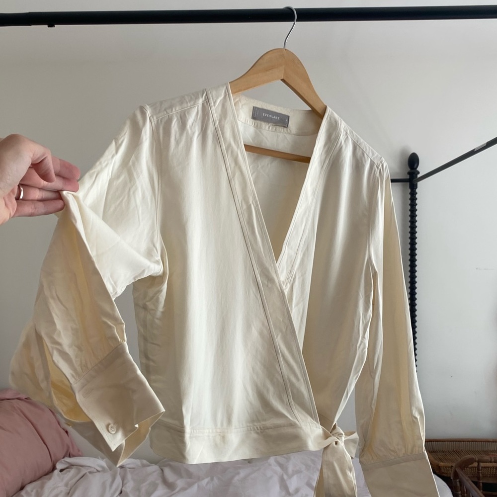 Everlane Washable Silk Wrap Top